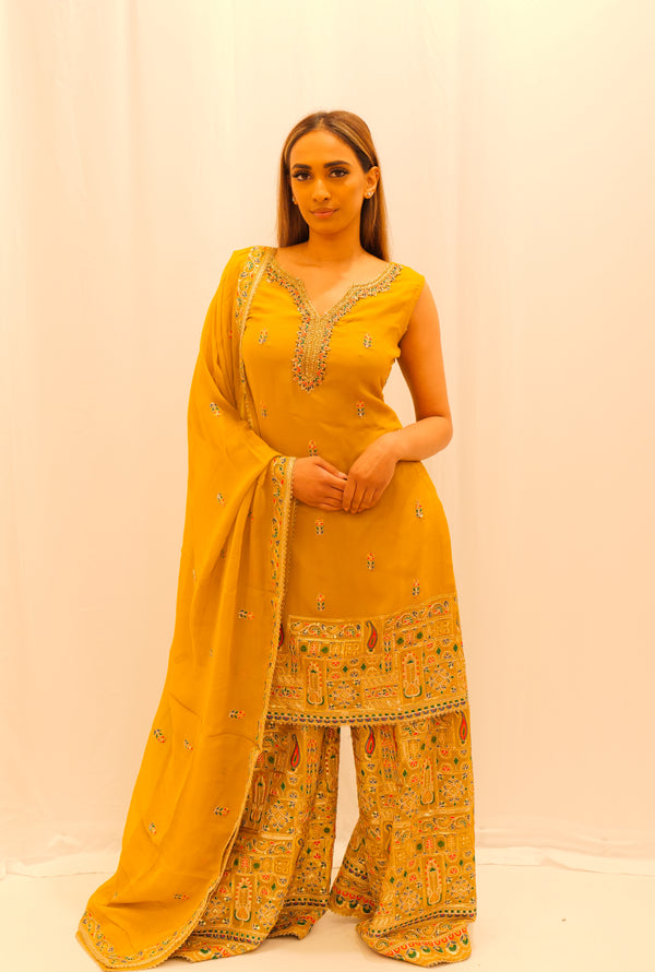 MUSTARD SHARARA