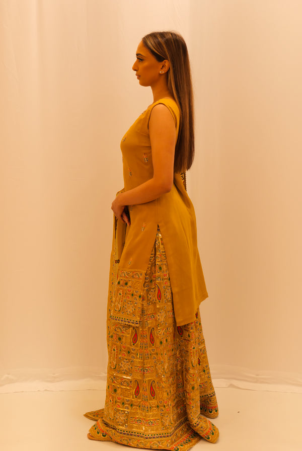 MUSTARD SHARARA