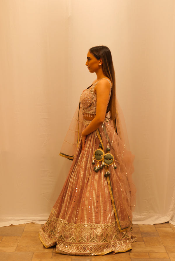 LILAC LEHENGA